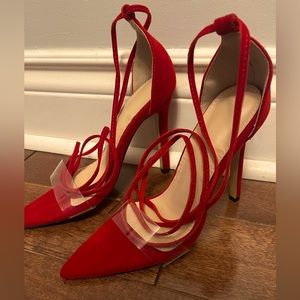 These gorgeous heels are the perfect way to spice up your night out! Worn once!